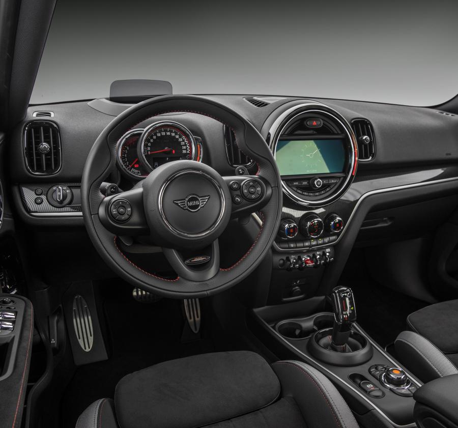 Торпедо Mini John Cooper Works Countryman (F60) 2017 года  (LA) (фото 41 из 41)